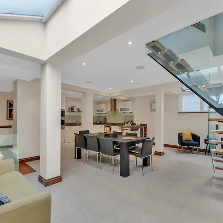 Appartement 3-Bed Grand Triplex In Westminster à Londres Extérieur photo
