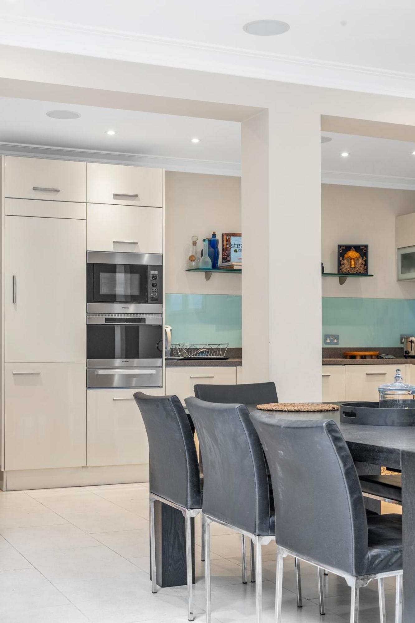 3-bed Grand Triplex In Westminster Апартаменты Лондон
