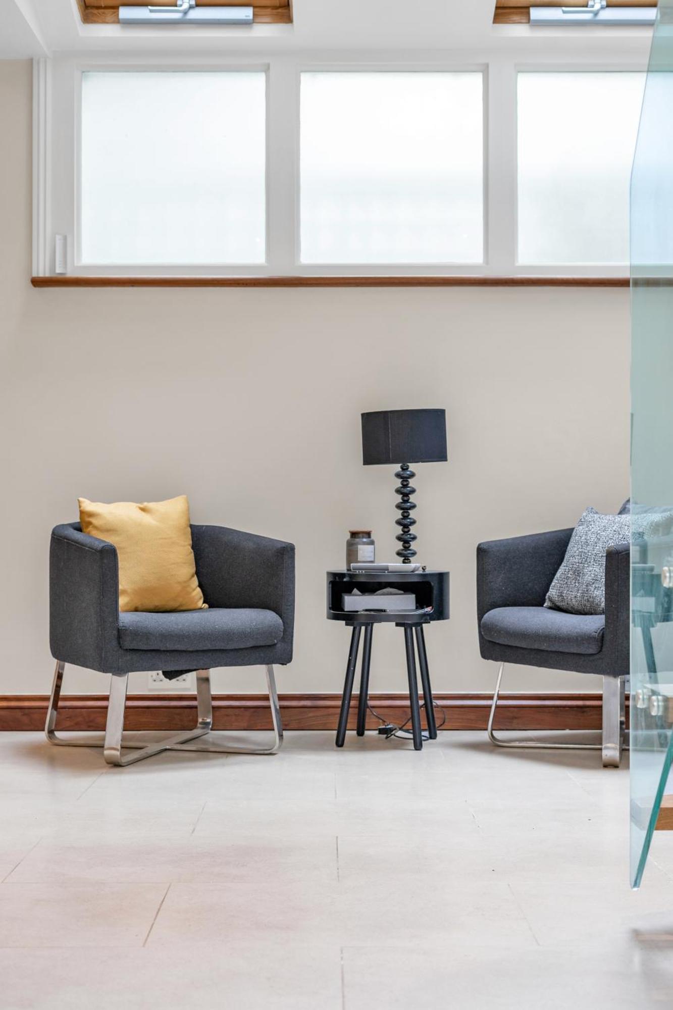 Апартаменты 3-bed Grand Triplex In Westminster