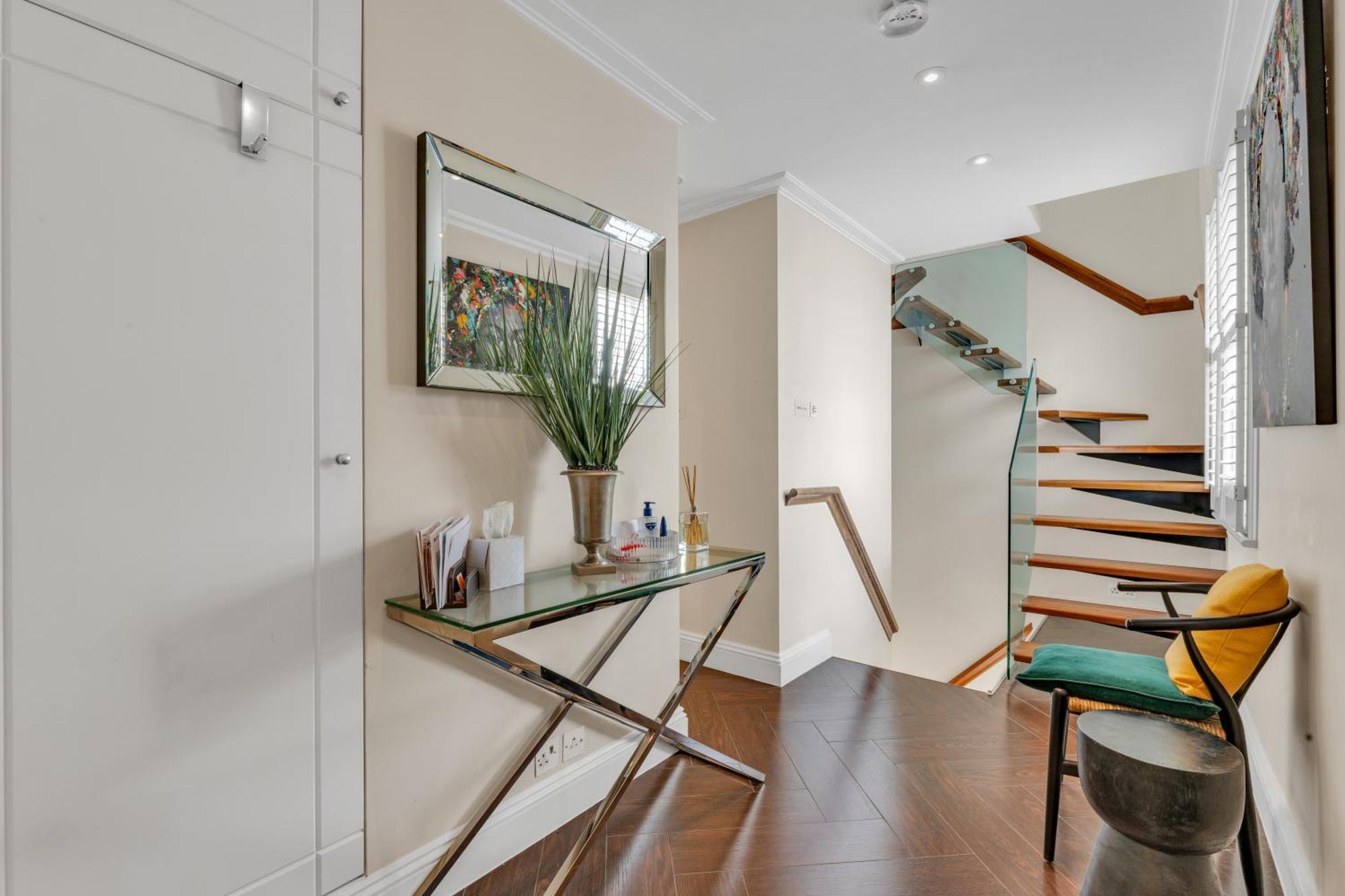 3-bed Grand Triplex In Westminster Апартаменты Лондон